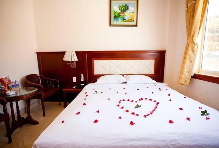 Ánh Sương Hotel Vung Tau Esterno foto